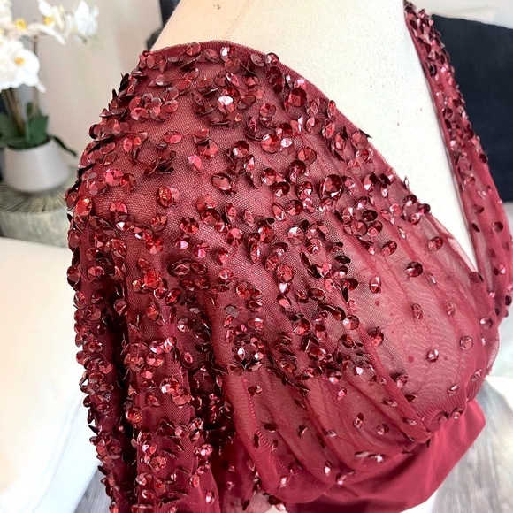 Sheer wine sequin body suit - Picture 2 of 7